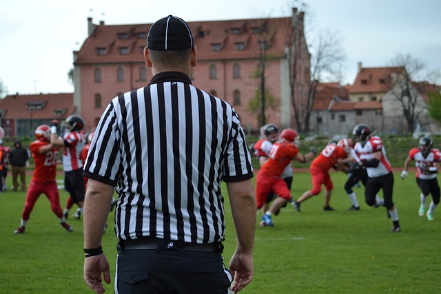 NBA官方：贝恩将球砸向对手，违反体育道德&罚款35000美元